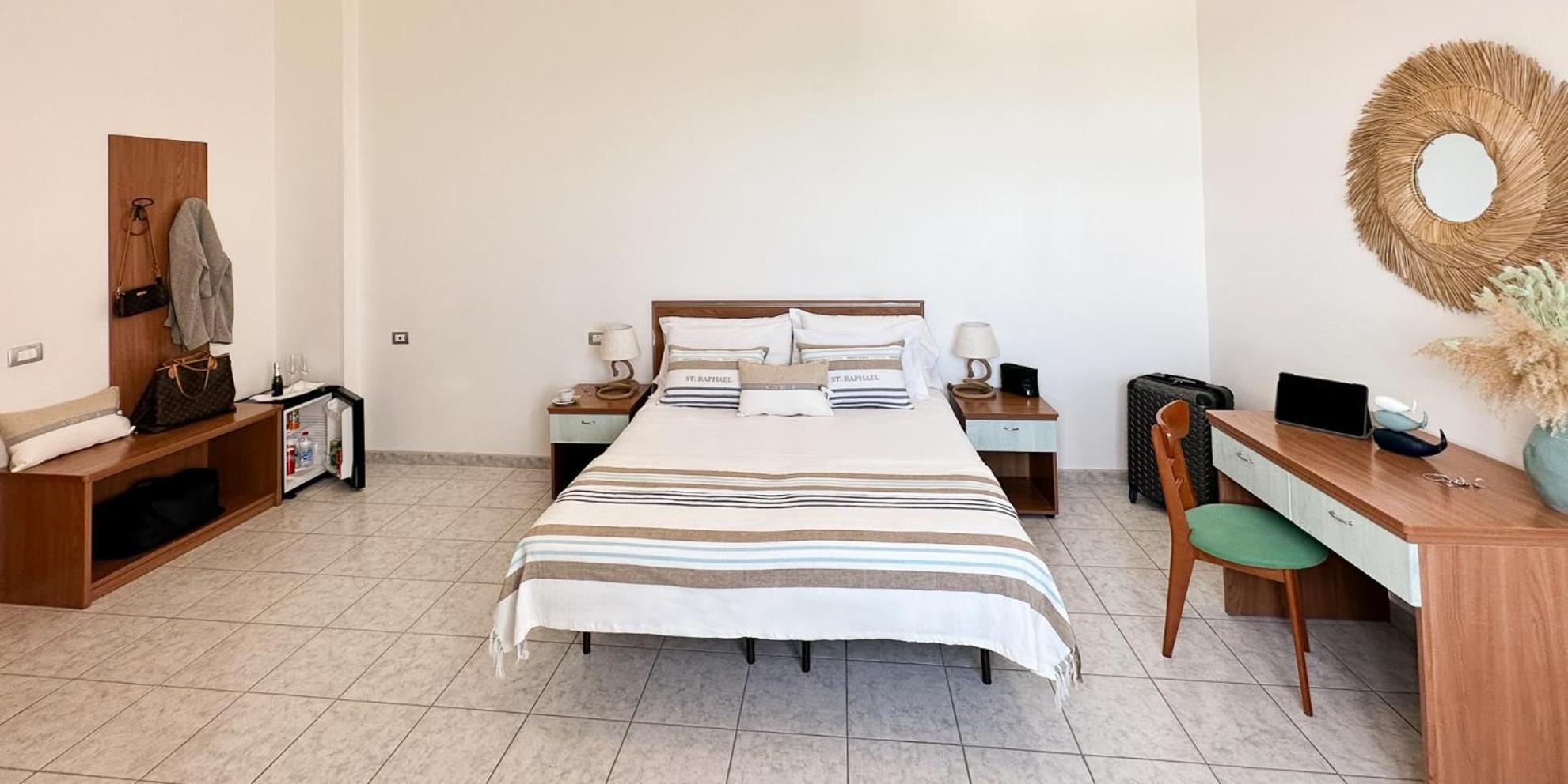 Villa Mg Hotel Santa Marinella Extérieur photo