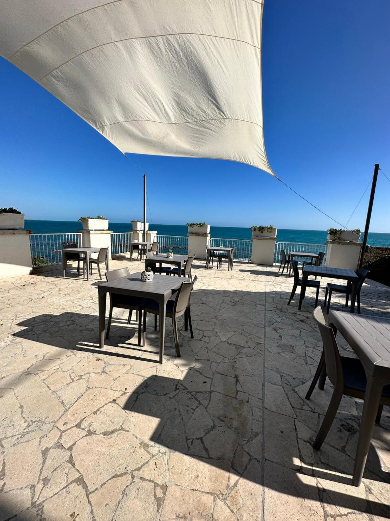 Villa Mg Hotel Santa Marinella Extérieur photo